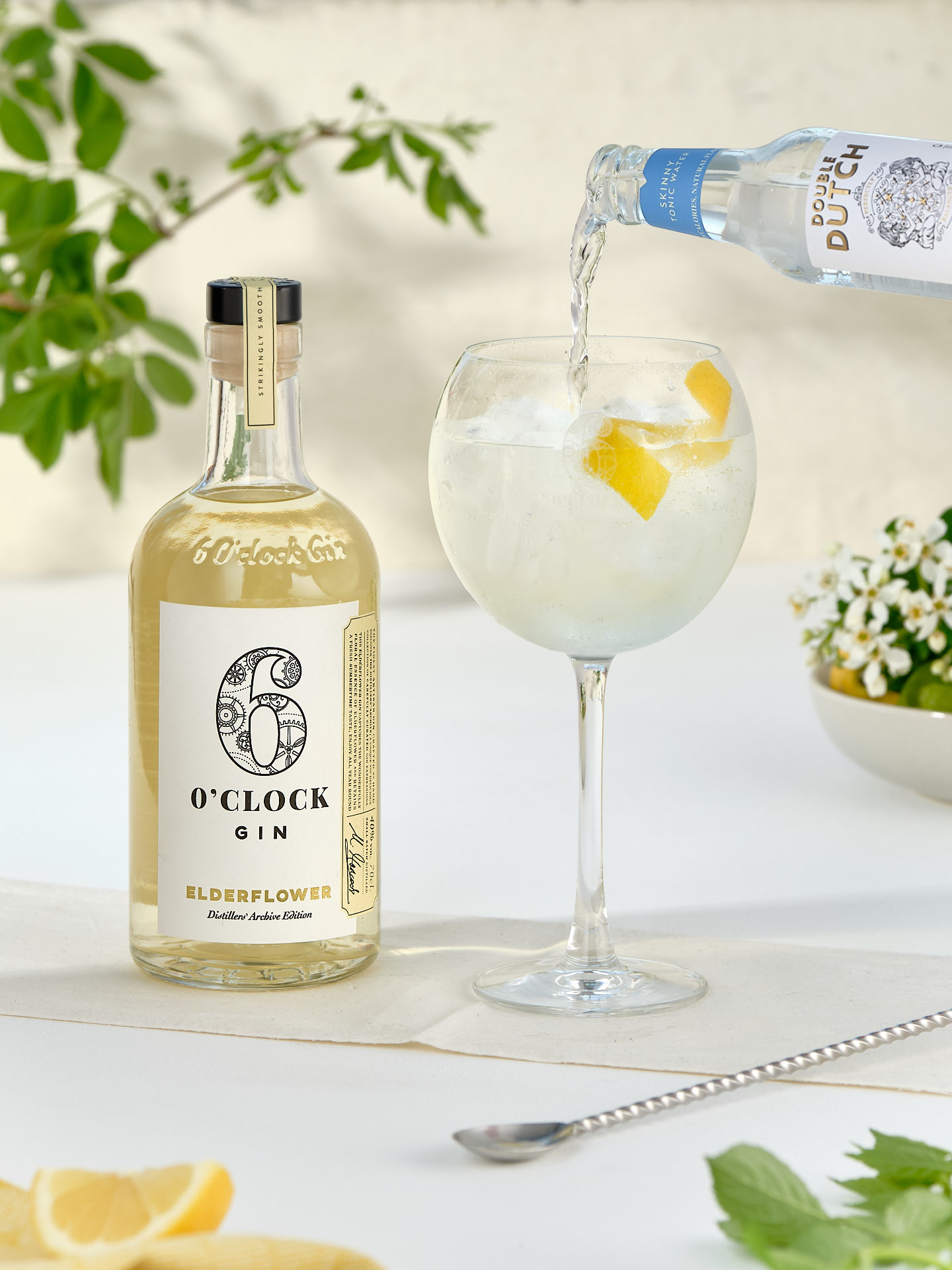 6 O’clock Elderflower Gin & Tonic