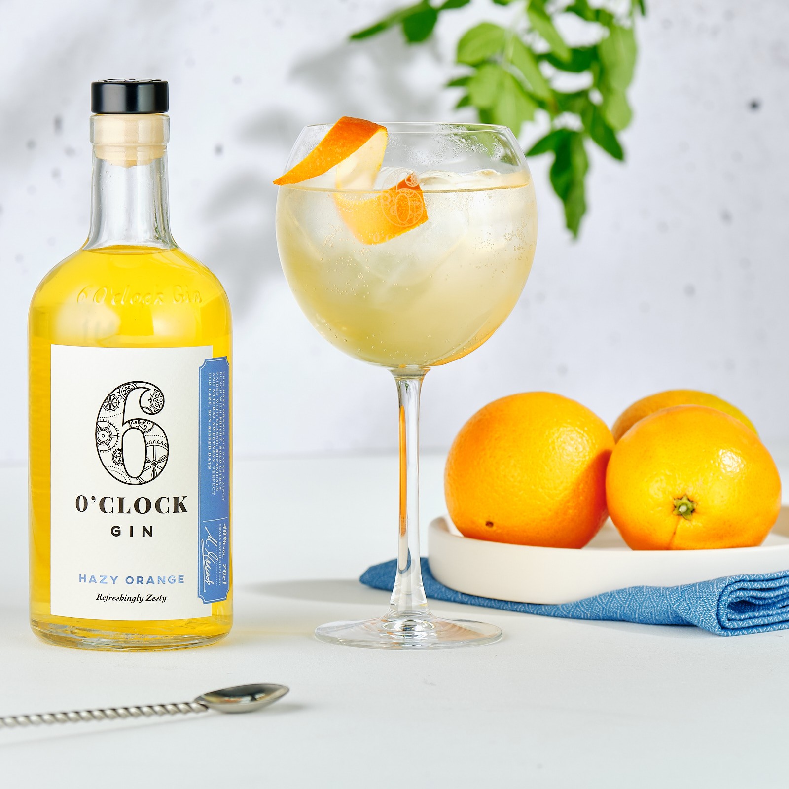 6 O’clock Gin Hazy Orange Gin & Tonic